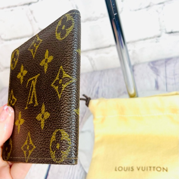 Louis Vuitton Marco bifold wallet card holder with dust bag - Picture 10 of 12